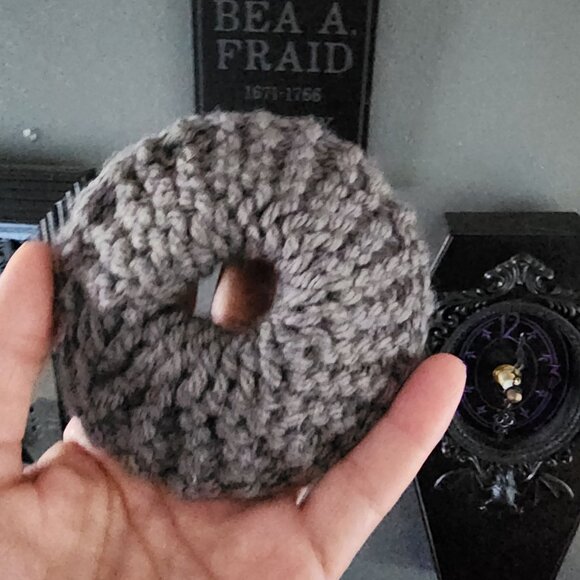 Knit Hair Scrunchie, Gray, Handknit Ponytail Holder, "Storm Cloud" Hair Tie Band - Picture 8 of 10